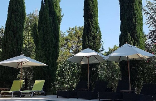 Forcoli Villa | Impresionante villa de lujo con una hermosa piscina, amplios jardines y comedor en Alfreso