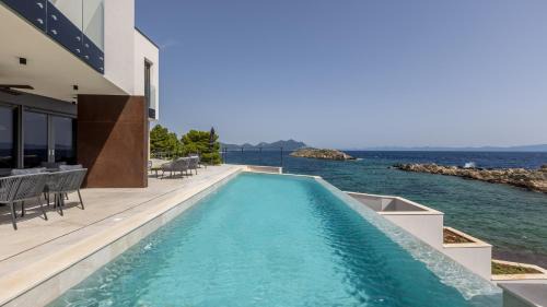 Orebic Villa | Villa Mare Peljesac - Luxury Seafront Retreat with Infinity Pool