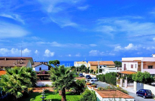 Anzio Villa | Villa Marechiaro * Anzio / Rome100m to the beach 340m to the train to the heart of Rome