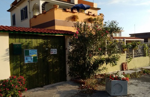Anzio Villa | Villa Marechiaro * Anzio / Rome100m to the beach 340m to the train to the heart of Rome