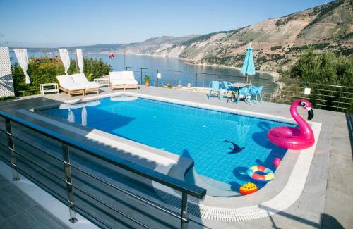Zola Villa | Villa Margarita
