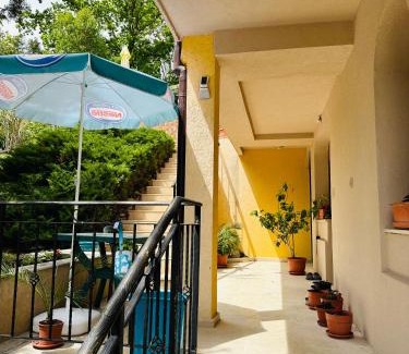 Golden Sands Casa | Villa Mari Guest Rooms