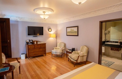 Barrio de La Presa Hotel | Villa Maria Cristina