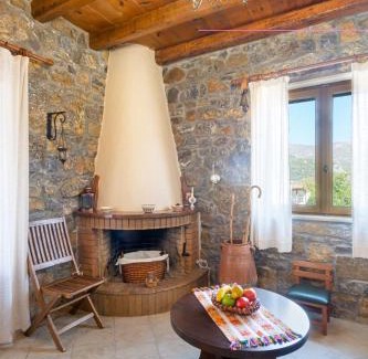 Lapithos Casa | Villa Maria