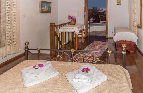 Adamas Casa | Villa Maria Traditional Home