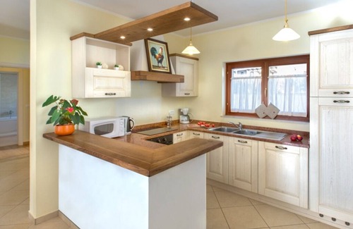 Vilanija Villa | VILLA MARIA, VILLAS en VILANIJA - UMAG (Piscina Privada)