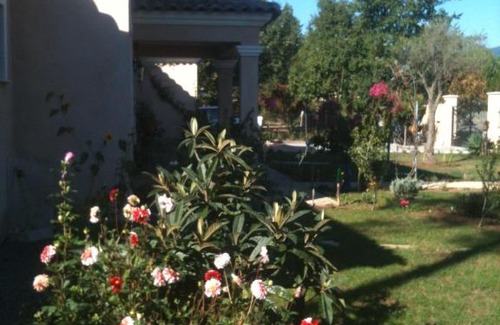 Tourrettes Cama Y Desayuno | Villa Maribel