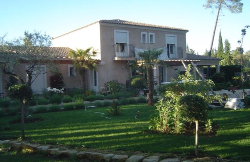 Tourrettes Cama Y Desayuno | Villa Maribel