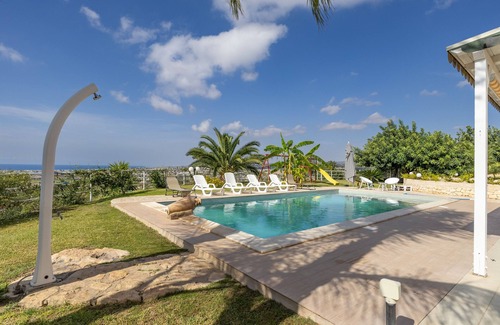 Scicli Villa | Villa 'Marigù Con Spa E Piscina' con vistas al mar, Wi-Fi y aire acondicionado
