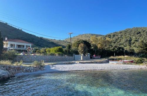 Kymi-Aliveri Casa | Villa Marina a breath away from the sea