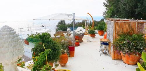 Marina Piccola Casa | VILLA MARINA PICCOLA ai FARAGLIONI