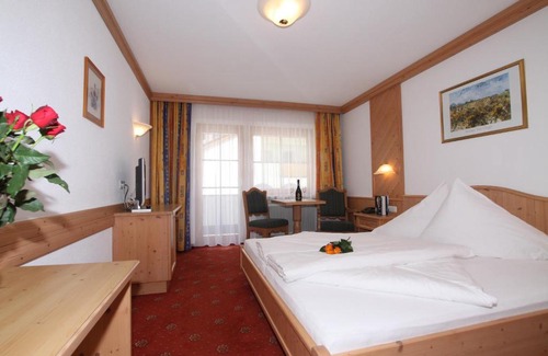 Ischgl Cama Y Desayuno | Villa Mark