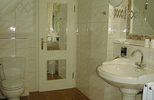 Claussnitz Hotel | Villa Markersdorf