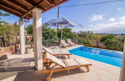 Kefalas Villa | Villa Maro: Large Private Pool, A/C, WiFi