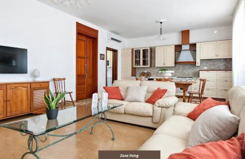Lecce Villa | Villa Maroby Garden & Parking - Lecce Selection