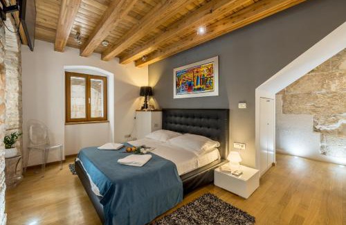 Old Town Casa | Villa Marta - stone house in the center - Split
