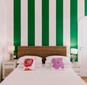 Liparlati Cama Y Desayuno | Villa Mary Suites
