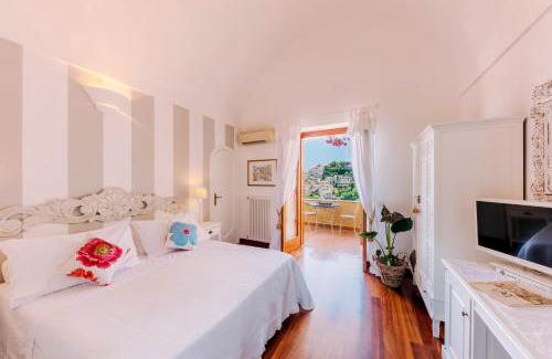 Liparlati Cama Y Desayuno | Villa Mary Suites