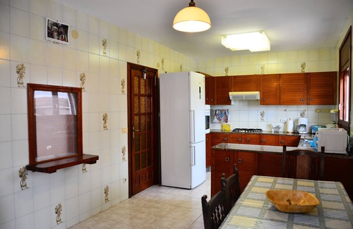 Les Tres Cales Villa | Villa Masia Llacuna con piscina privada, terraza y Wi-Fi