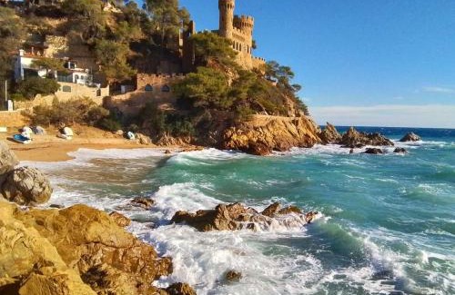 Lloret de Mar Villa | Villa Max