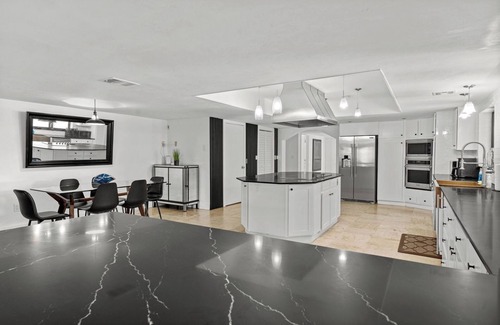 West Little Havana Casa | Villa Maya: 12 BR, 14k sq. ft. estate with pool, pickle ball, bball, disco club!