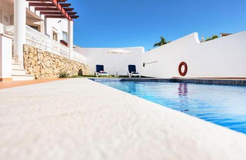 Castelo Villa | Villa Melanésia by Algarve Vacation