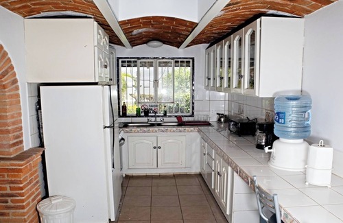 Chantepec Villa | Relajante casa acogedora con acento casero mexicano. A solo unos pasos del lago Chapala