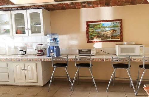 Chantepec Villa | Relajante casa acogedora con acento casero mexicano. A solo unos pasos del lago Chapala