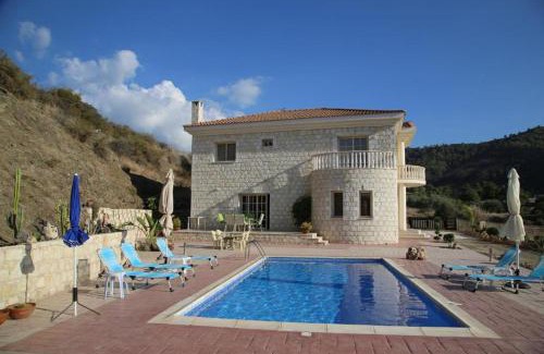 Latchi Villa | Villa Melyia