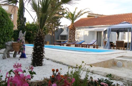 Split Villa | Villa Memories