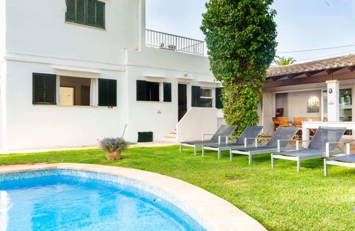 Cala d'Or Chalet De Esquí | Villa Can Ferrer: Un Oasis de Tranquilidad y Confort. ¡A 5 minutos de todo!