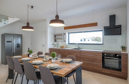 Marcana Casa | Villa Milla ***** con piscina, a 7 km del mar, barbacoa, wifi gratuito