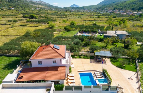 Srinjine Villa | VILLA MILLA with private pool, jacuzzi, sauna, gym, max. 8 person
