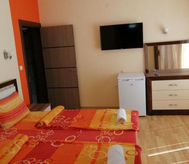 Pestani Casa | Villa Mimi