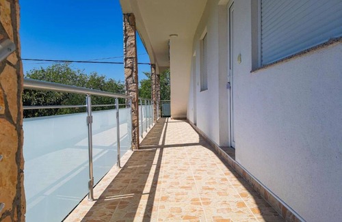 Blagaj Apartamento | Villa Mimoza - Studio Apartment with Balcony
