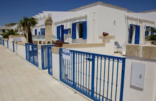 Lido Marini Villa | Villa 'Mina Uno' with Private Garden and Air Conditioning