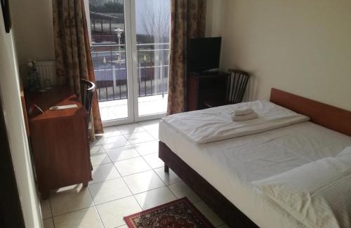 Zielona Gora Cama Y Desayuno | Villa Minerva