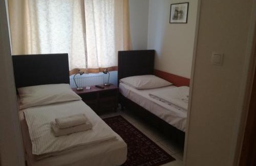 Zielona Gora Cama Y Desayuno | Villa Minerva