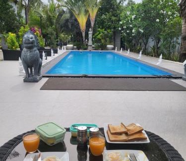 Sen Sok Cama Y Desayuno | Villa Minou Ta khmau