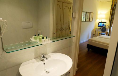 Riva del Garda Hotel | Villa Miravalle