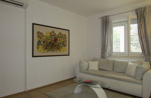 Kobas Casa | Villa Mirosa - Habitación Triple Estándar