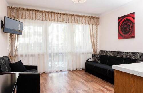 Swinoujscie Apartamento | Villa Mistral Studio z Parkingiem blisko Plaży by Noclegi Renters