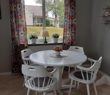 Ullared Casa | Villa mitt i Ullared - 400m till Gekås