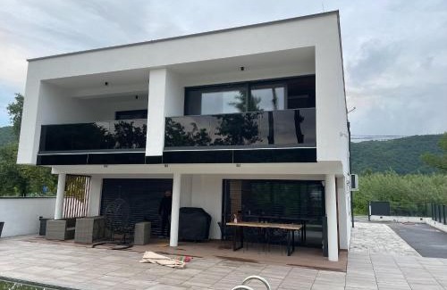 Bihac Casa | Villa Modern