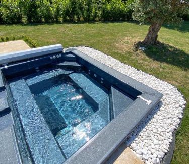 Saint-Vincent-le-Paluel Villa | Villa moderne , neuve piscine jacuzzi .