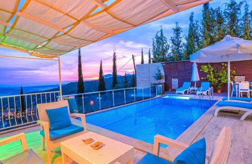 Uzumlu Villa | Villa Mono / Kalkan
