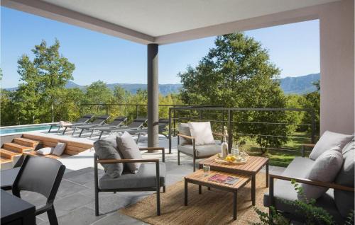 Krsan Casa | Villa Mons Caldera