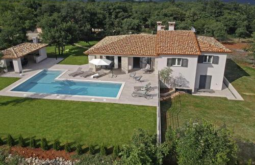 Rasa Villa | Villa Monte in Breg (Haus für 6 Personen)