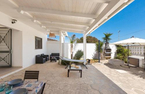 Padula Fede Casa | Villa Mormora by BarbarHouse