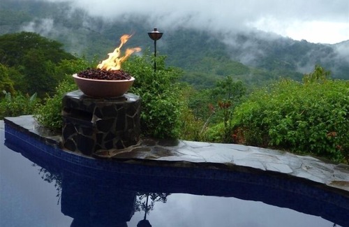 Cascada Azul Villa | Villa Mountain Serenity, Lovely Panoramic Valley & Ocean View!